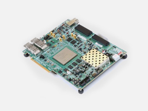 Virtex UltraScale+ FPGA VCU118 評估套件開發板圖